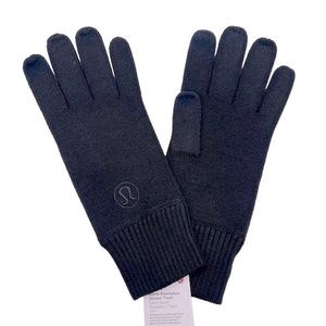 Lululemon Warm Revelation Black Gloves *Tech Size M/L